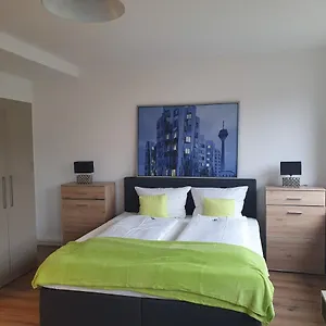 Otel Studiotel Loft, Düsseldorf