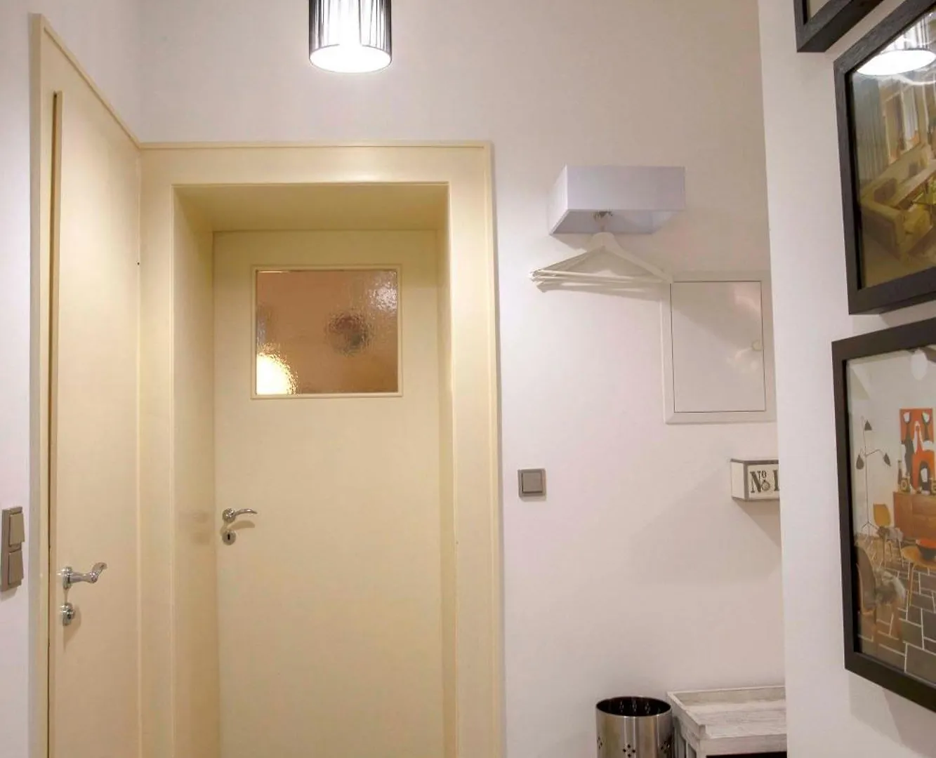 Top-Designerwohnung In Messenaehe Dusseldorf Apartment